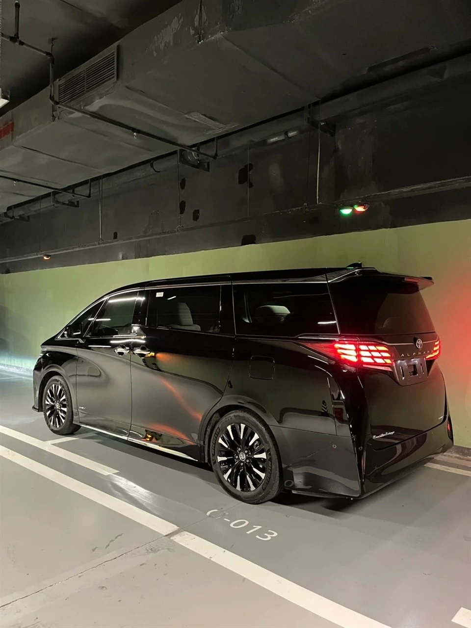 Yiwu To Hangzhou Transfers price